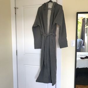 NEW Luxurious Grey Bathrobe. Pure cotton. XL